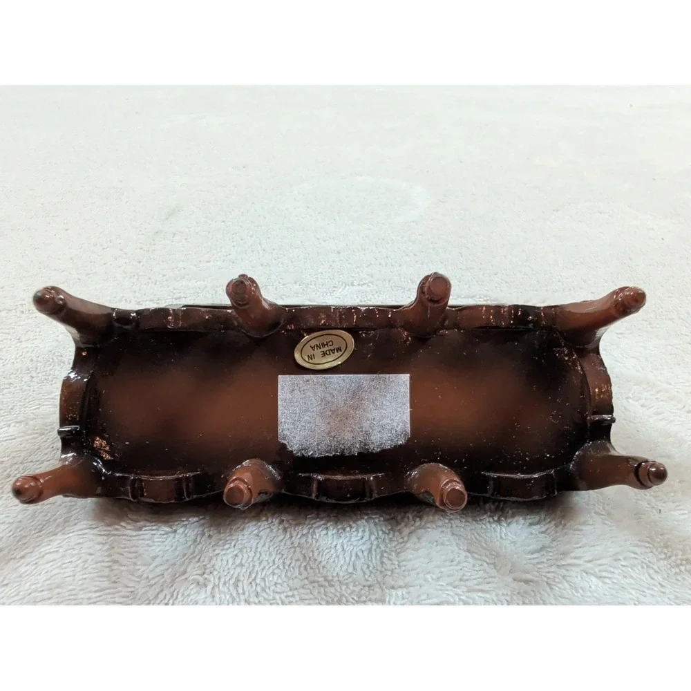 Miniature Victorian Dollhouse Sofa Pink Velvet Gold Trim‎ Resin 1:12 Scale Couch